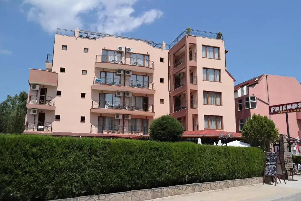 Friends Family Hotel - Hotel de 3 estrelas em Sunny Beach, Sunny Beach - photo 1