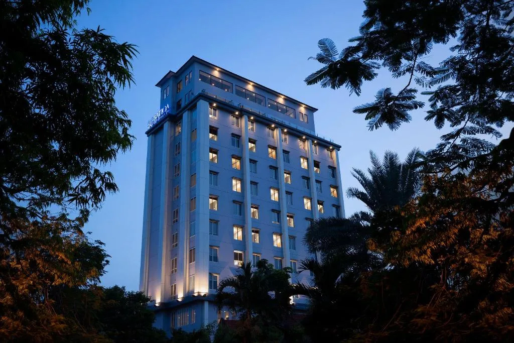 BATIQA Hotel Darmo - Surabaya - Hotel de 3 estrelas em Surabaya, Surabaya - photo 1