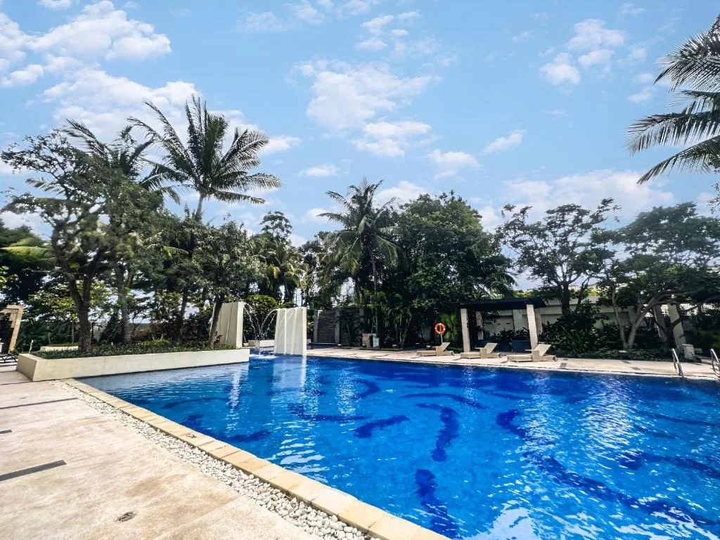 Sophisticated 2BR Surabaya Apartment at Via Tower Ciputra World by Le Ciel Hospitality - null-star hotel in Surabaya, Surabaya - photo 1