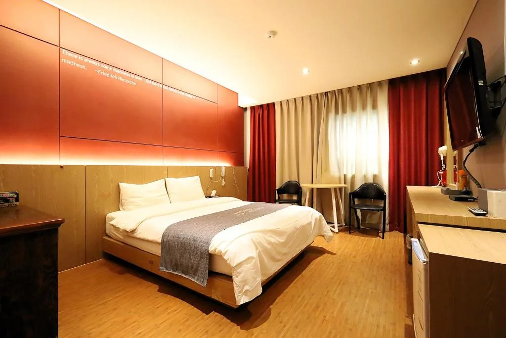 Ingye Joy Hotel - Hotel de 3 estrelas em Suwon, Suwon - photo 1
