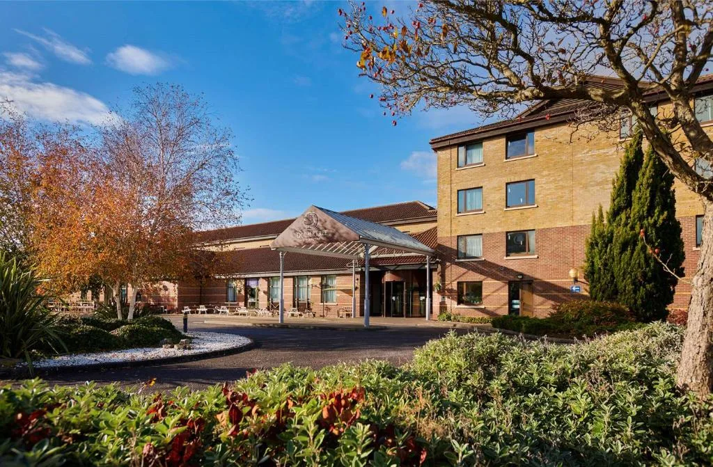 DoubleTree by Hilton Swindon Hotel - 4-star hotel in Swindon, Swindon - photo 1