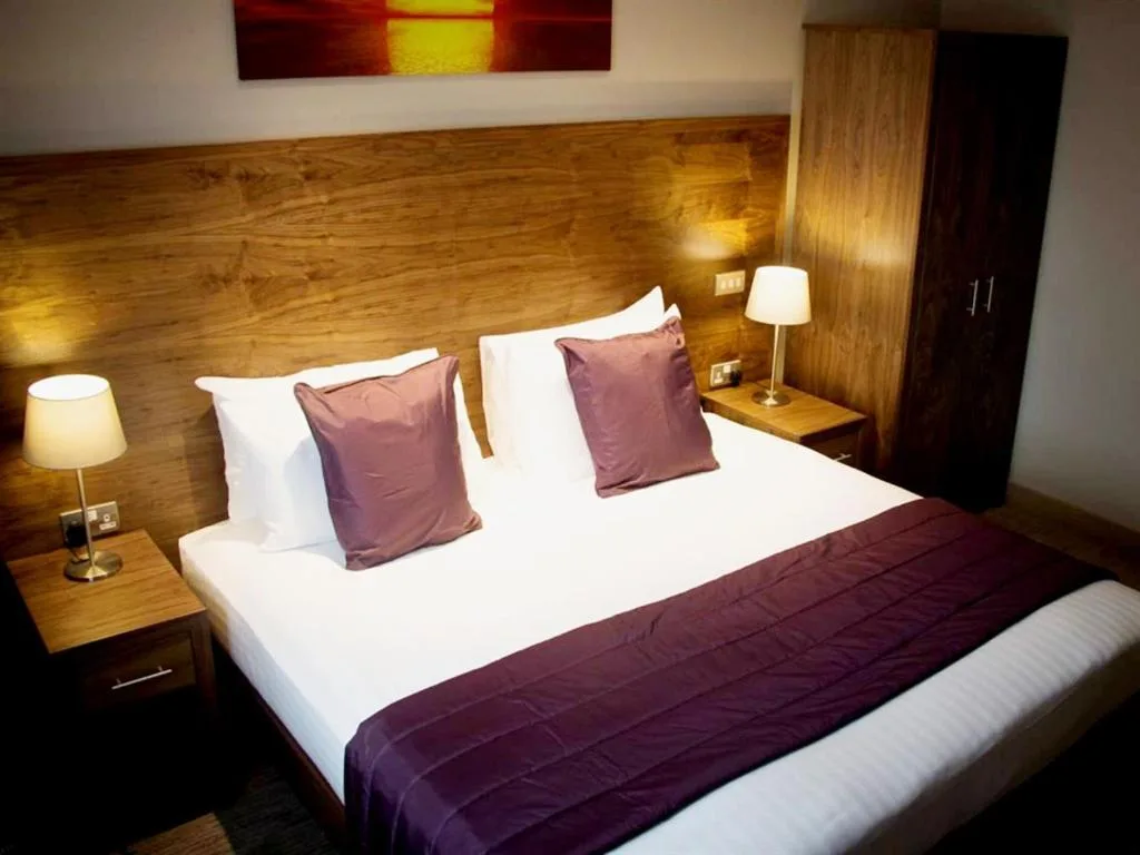 The White Hart - 4-star hotel in Swindon, Swindon - photo 1