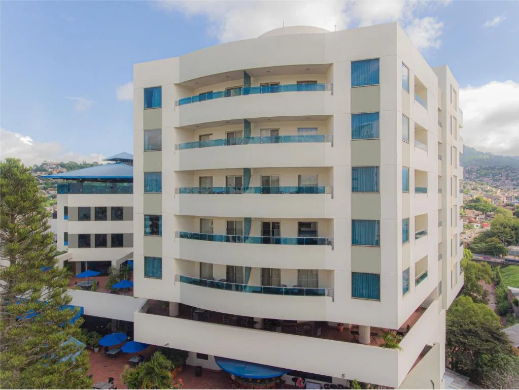 Hotel Plaza Juan Carlos - Hôtel 4 étoiles, Tegucigalpa, Tegucigalpa - photo 1