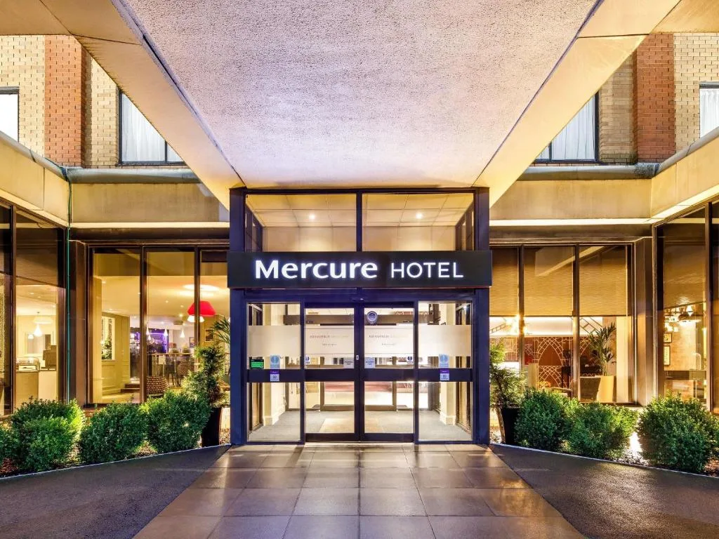 Mercure Telford Centre Hotel - 4-star hotel in Telford, Telford - photo 1