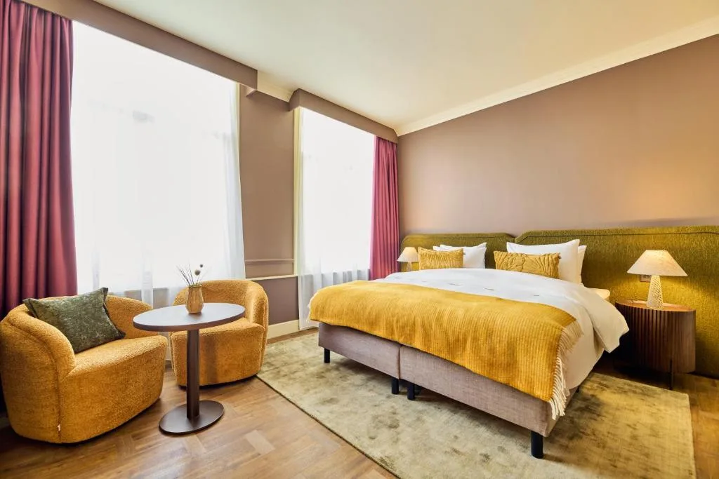 ARQ Paleis Hotel - Hotel de 4 estrelas em The Hague, The Hague - photo 1