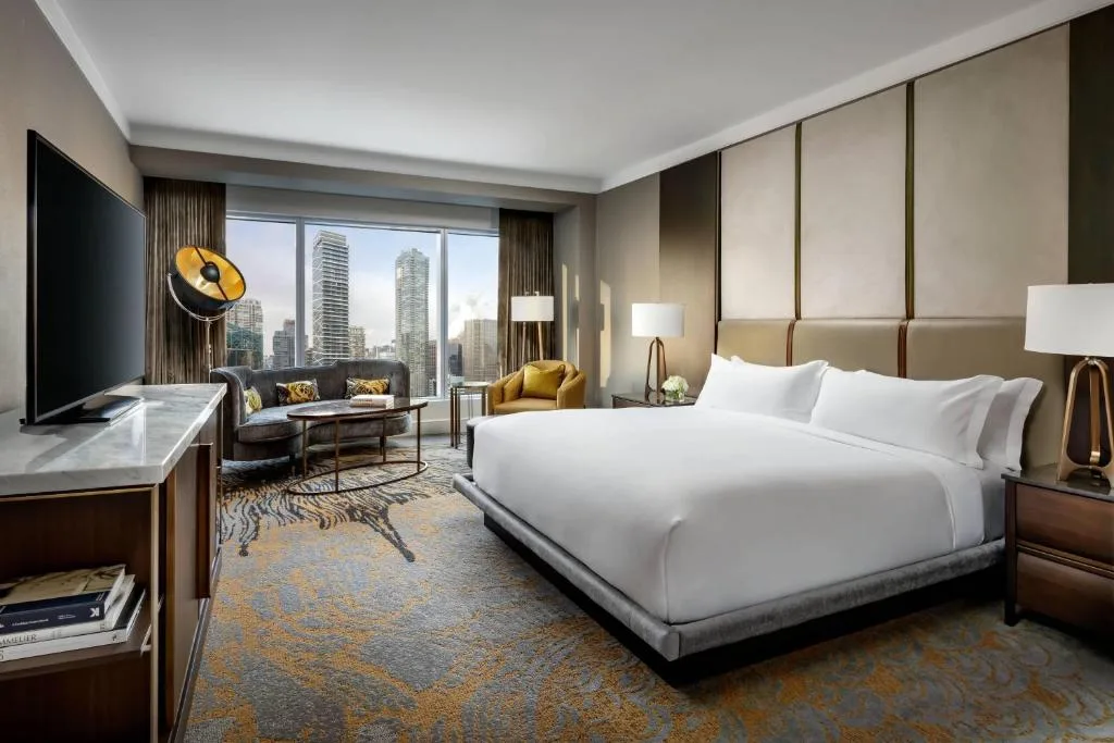 The Ritz-Carlton, Toronto - Hotel de 5 estrelas em Toronto, Toronto - photo 1