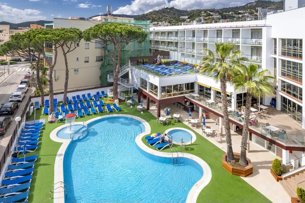 GHT Costa Brava & Spa - Hotel de 3 estrellas en Verge de Monserrat, s/n, 17320 Tossa de Mar, Spain, Tossa de Mar - photo 1