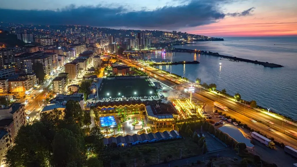Green Palace Suite Hotel - 4-star hotel in Trabzon, Trabzon - photo 1