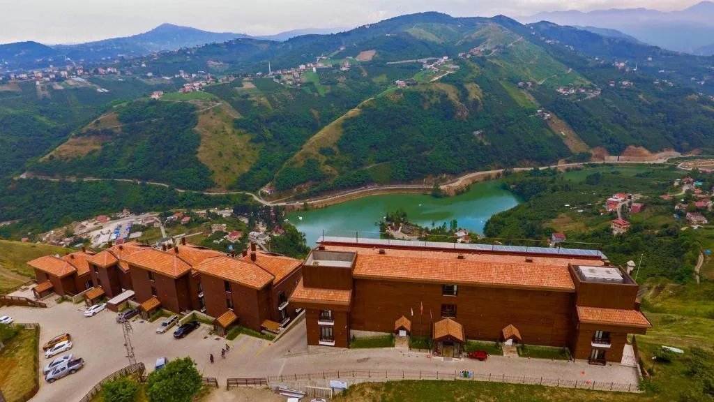 Sera Lake Resort Hotel Spa & Aparts - Hôtel 4 étoiles, Trabzon, Trabzon - photo 1