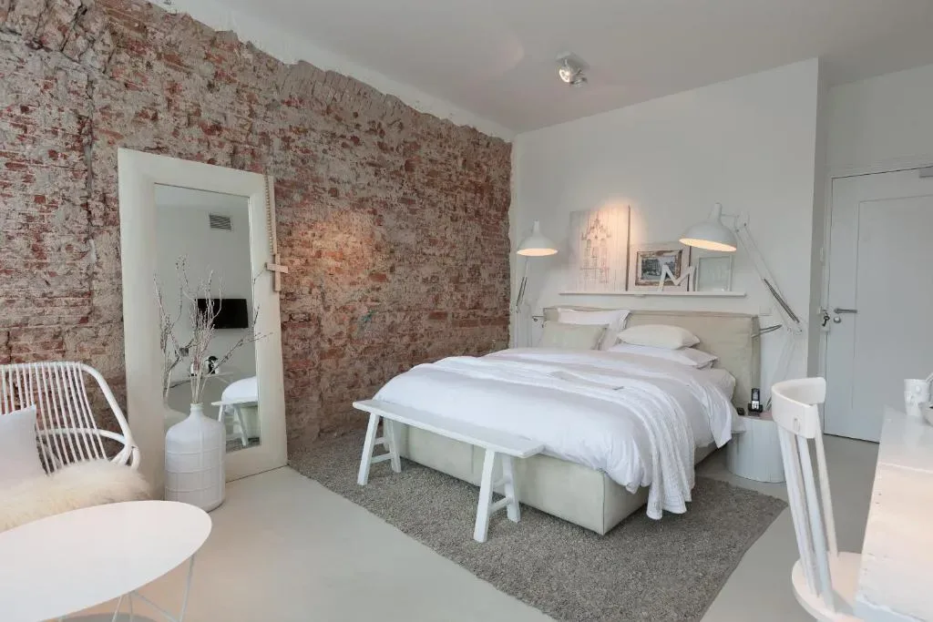 Mother Goose Hotel - 4-star hotel in City Centre, Ganzenmarkt, Utrecht - photo 1