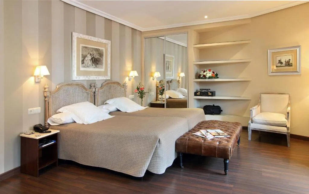 Hotel Imperial - Hôtel 4 étoiles, Valladolid, Valladolid - photo 1