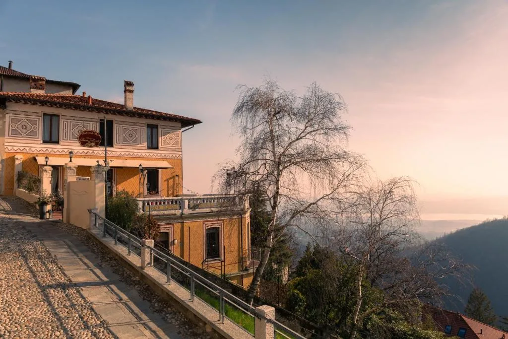 Albergo Sacro Monte Varese - 4-star hotel in Varese, Varese - photo 1