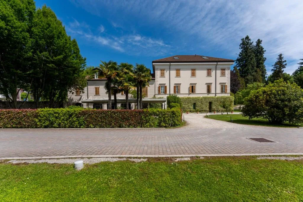 Art Hotel Varese - Hotel de 4 estrelas em Varese, Varese - photo 1