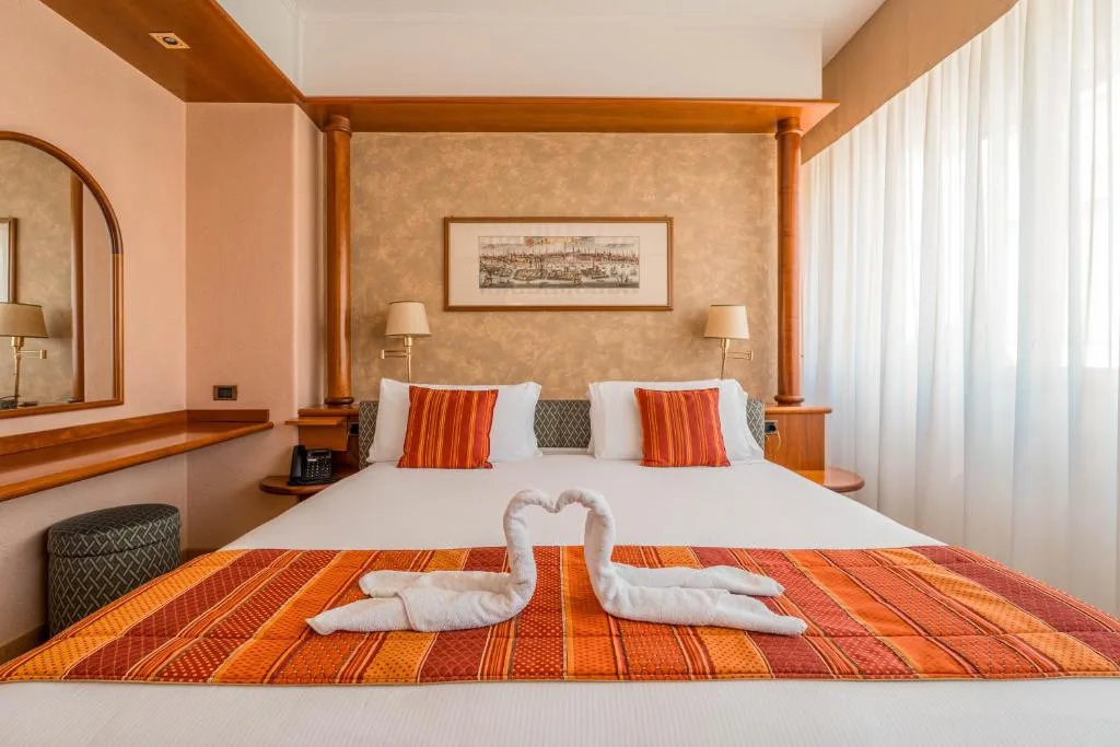 Crystal Hotel Varese - Hotel de 4 estrelas em Varese, Varese - photo 1