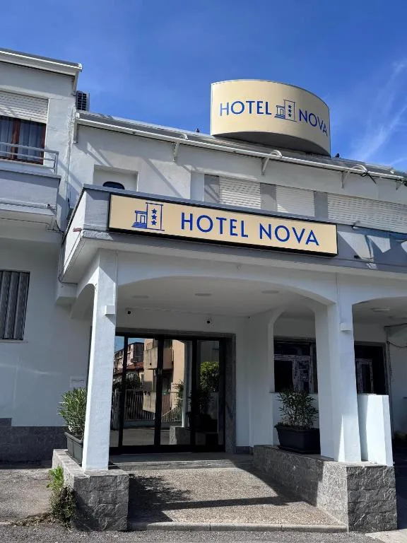 Hotel Nova - Hotel de 3 estrelas em Varese, Varese - photo 1