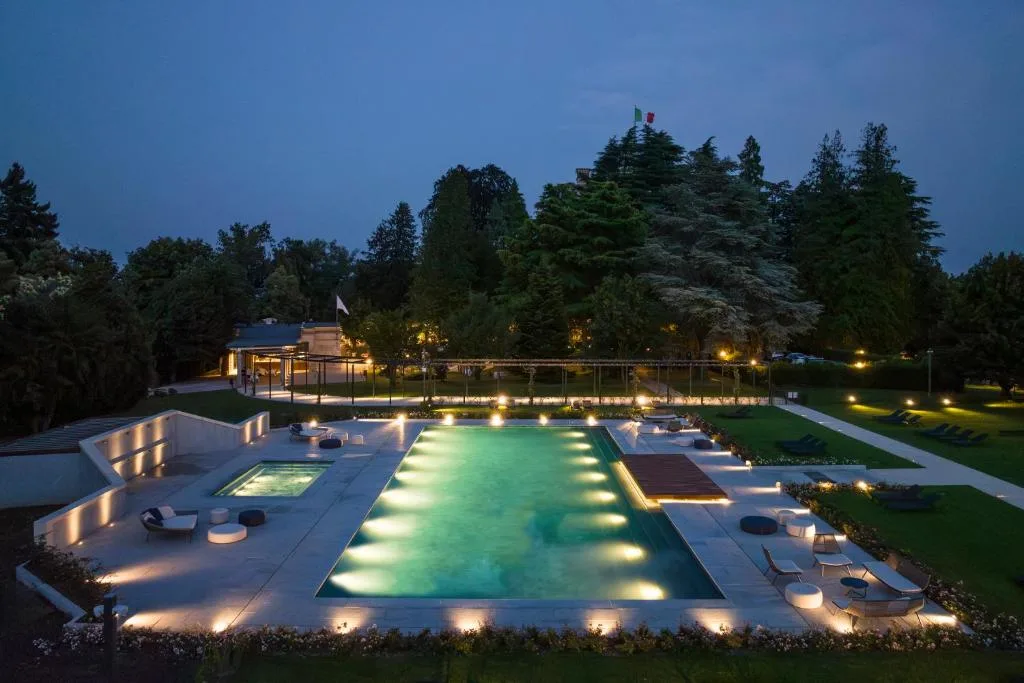 Palace Grand Hotel Varese - Hotel de 4 estrelas em Varese, Varese - photo 1