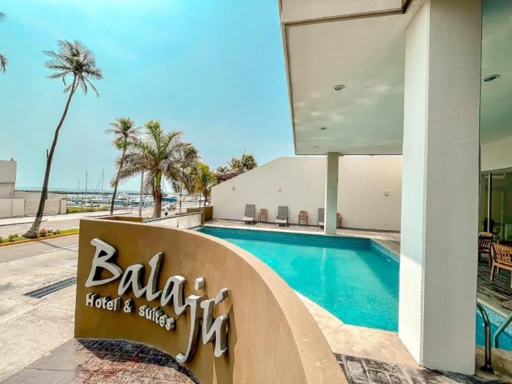 Balaju Hotel & Suites - 4-star hotel in Veracruz, Veracruz - photo 1