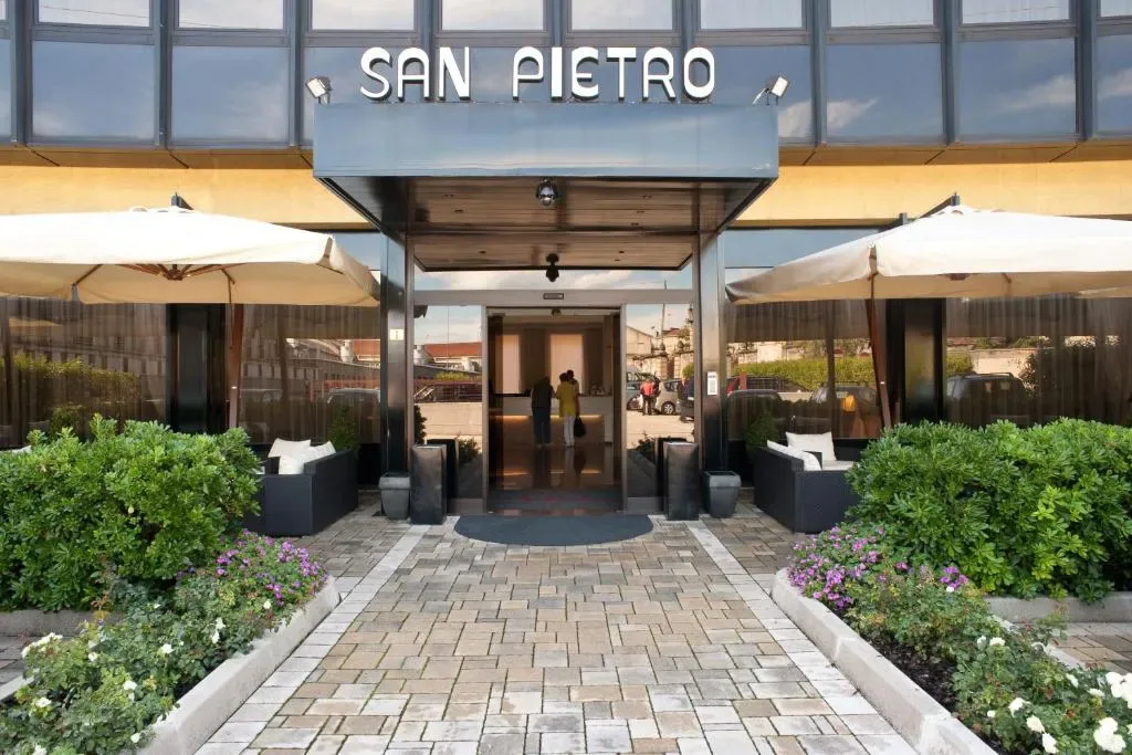 Hotel San Pietro - Hotel de 4 estrellas en San Pietro hill, Verona - photo 1
