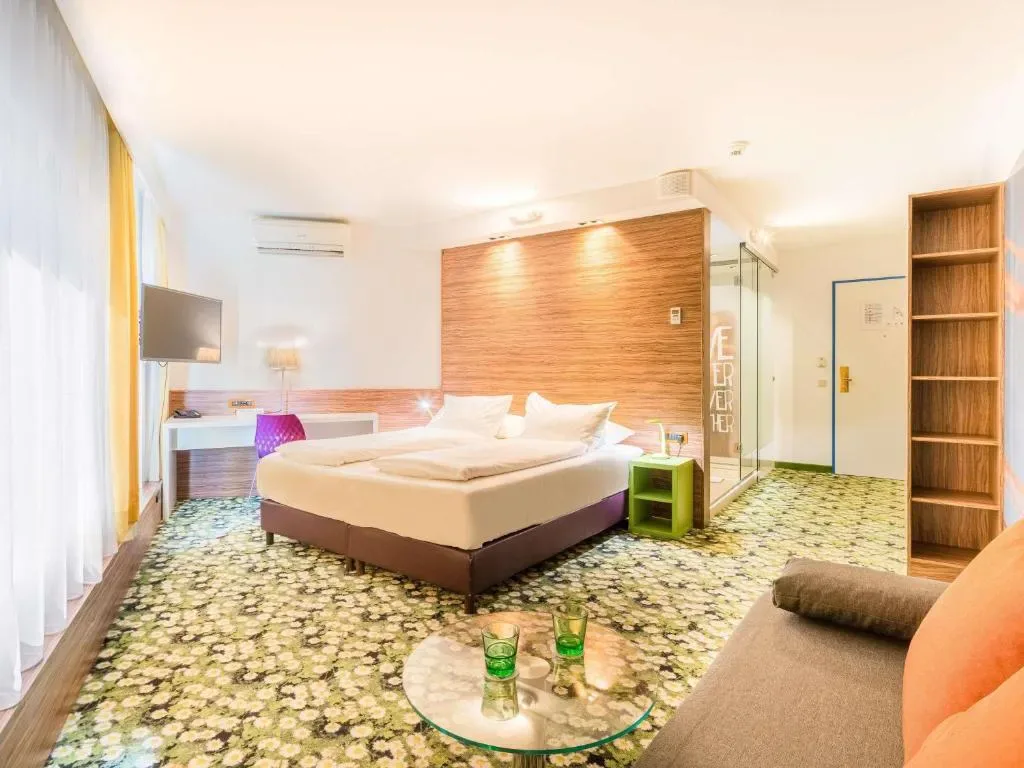 Fachada del hotel Ibis Styles Wien City en Döbling, Viena