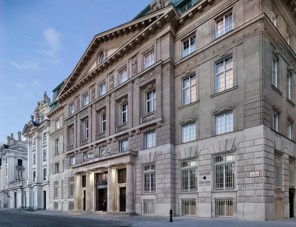 Park Hyatt Vienna facade on Am Hof square