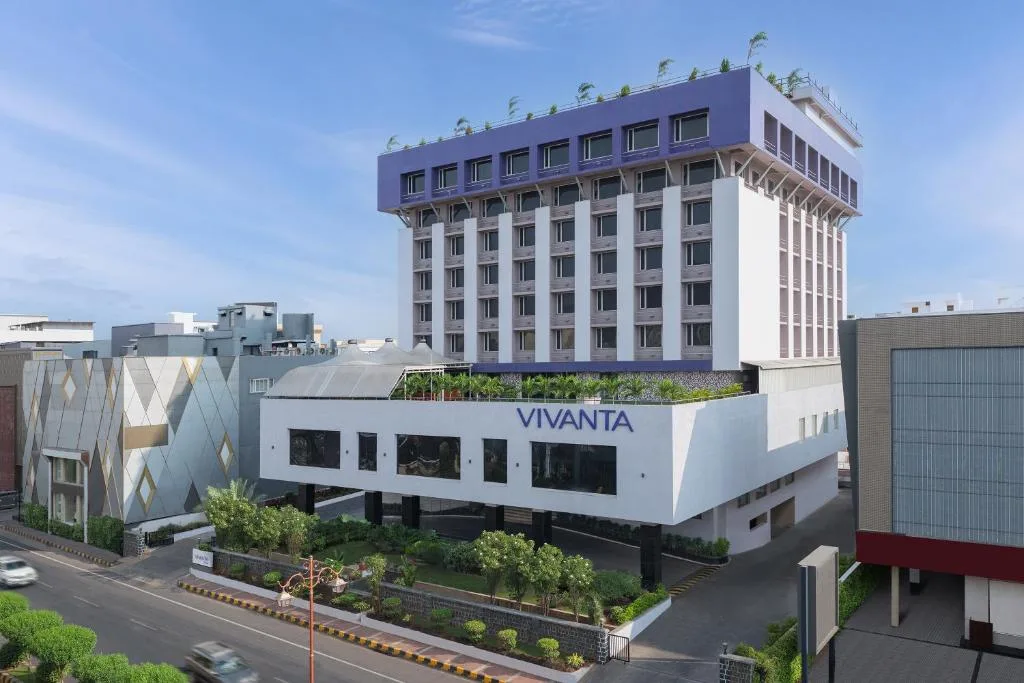 Vivanta Vijayawada, MG Road - 5-star hotel in Vijayawāda, Vijayawada - photo 1