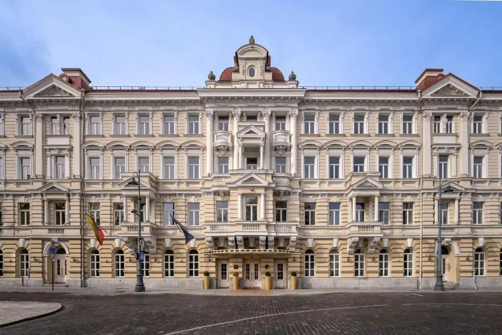 Grand Hotel Vilnius, Curio Collection by Hilton - Hotel de 5 estrellas en Universiteto g. 14/2, Vilnius Old Town, LT-01122 Vilnius, Lithuania, Vilnius - photo 1