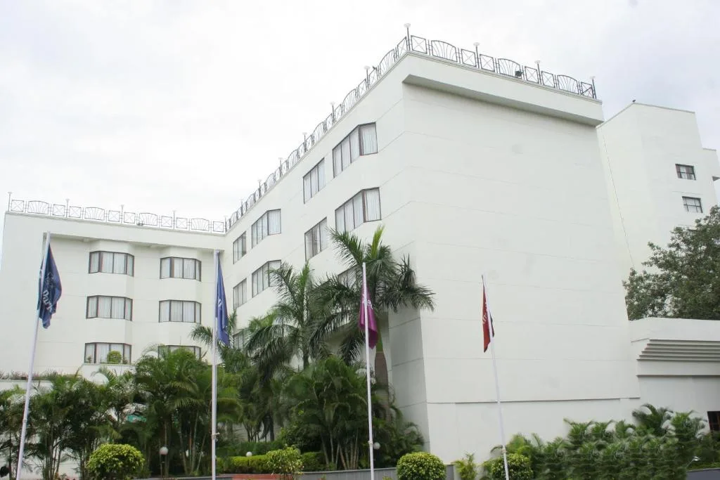 Greenpark Visakhapatnam - Hotel de 4 estrellas en Visakhapatnam, Visakhapatnam - photo 1