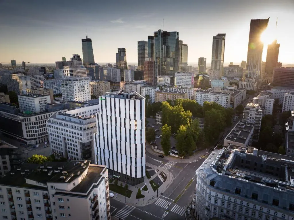 Holiday Inn - Warsaw City Centre by IHG - 4-star hotel in Wola (Business District), Warsaw - photo 1
