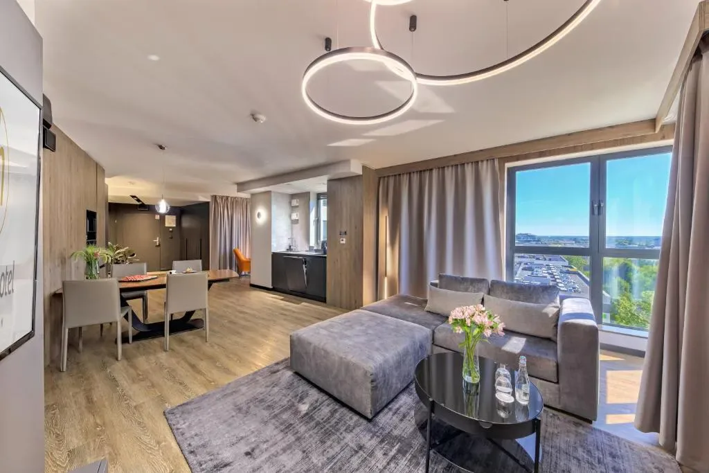 Focus Hotel Premium Warszawa - 4-star hotel in Warsaw, Warsaw - photo 1