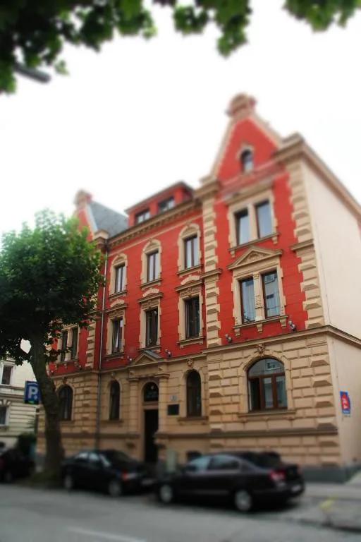 Hotel Alexandra - Hôtel 4 étoiles, Wels, Wels - photo 1