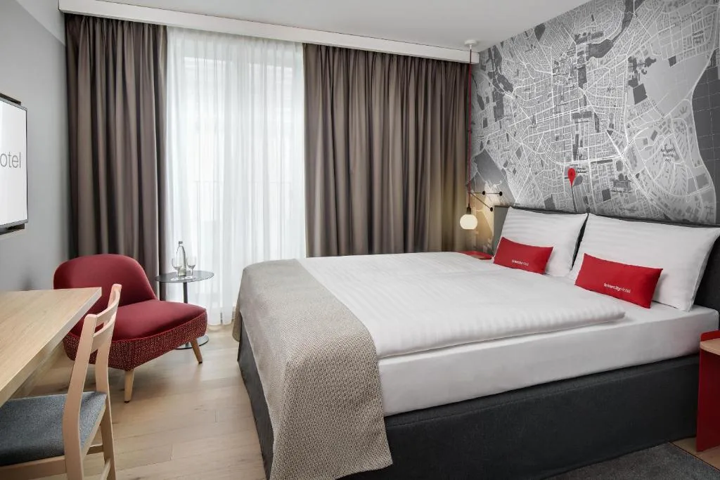 IntercityHotel Wiesbaden - Hôtel 4 étoiles, Wiesbaden, Wiesbaden - photo 1
