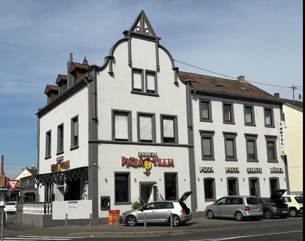 Nassauer Hof Wiesbaden-Schierstein - Hotel de null estrelas em Wiesbaden, Wiesbaden - photo 1
