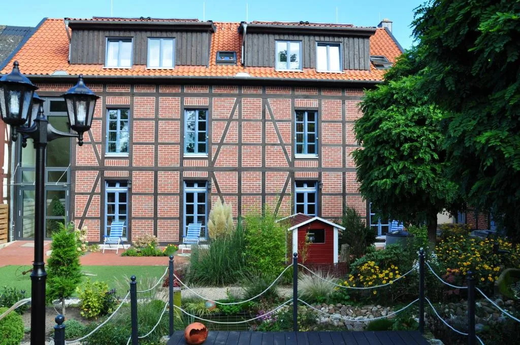 Lindenhof Nordsteimke - Hotel de null estrellas en Wolfsburg, Wolfsburg - photo 1
