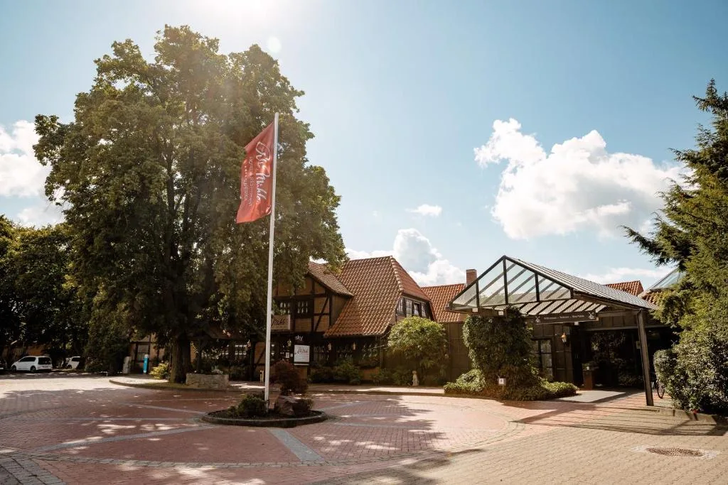 Privathotel alte mühle Wolfsburg-Weyhausen - Hotel de 4 estrellas en Wolfsburg, Wolfsburg - photo 1