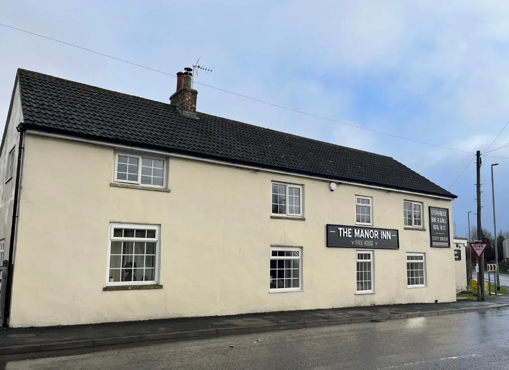 The Manor Inn Pub and Steakhouse, Fridaythorpe, Driffield - Hôtel null étoiles, York, York - photo 1