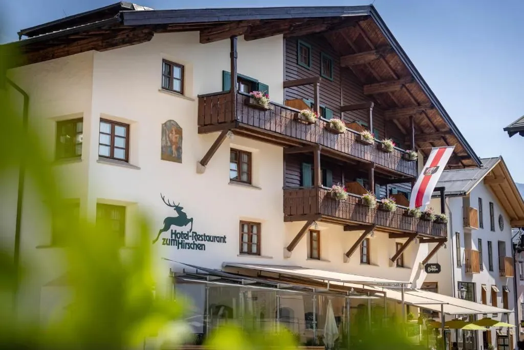 Hotel zum Hirschen Zell am See - Hotel de 4 estrellas en Altstadt (pedestrian centre), Zell am See - photo 1