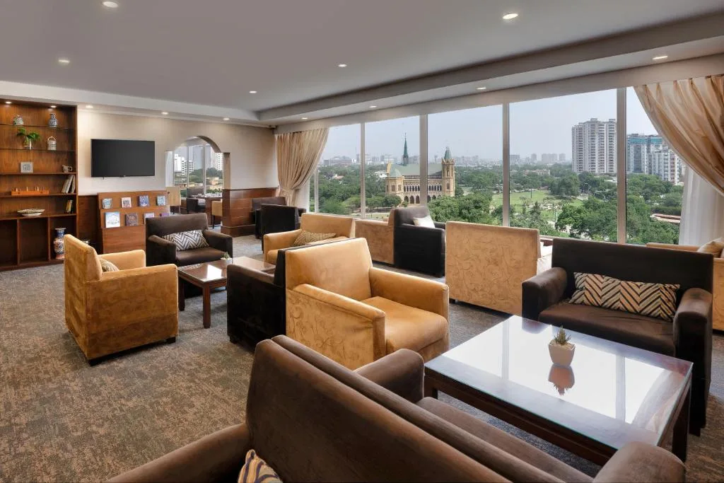 Karachi Marriott Hotel — 4