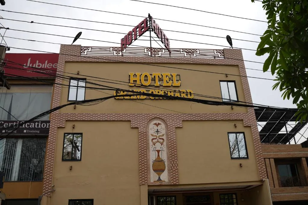 Hotel Grand Orchard