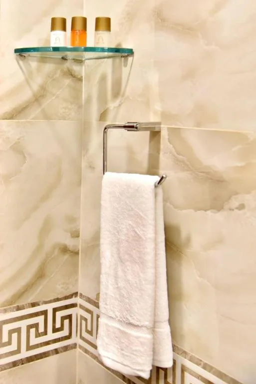 Imperial Suites — 3