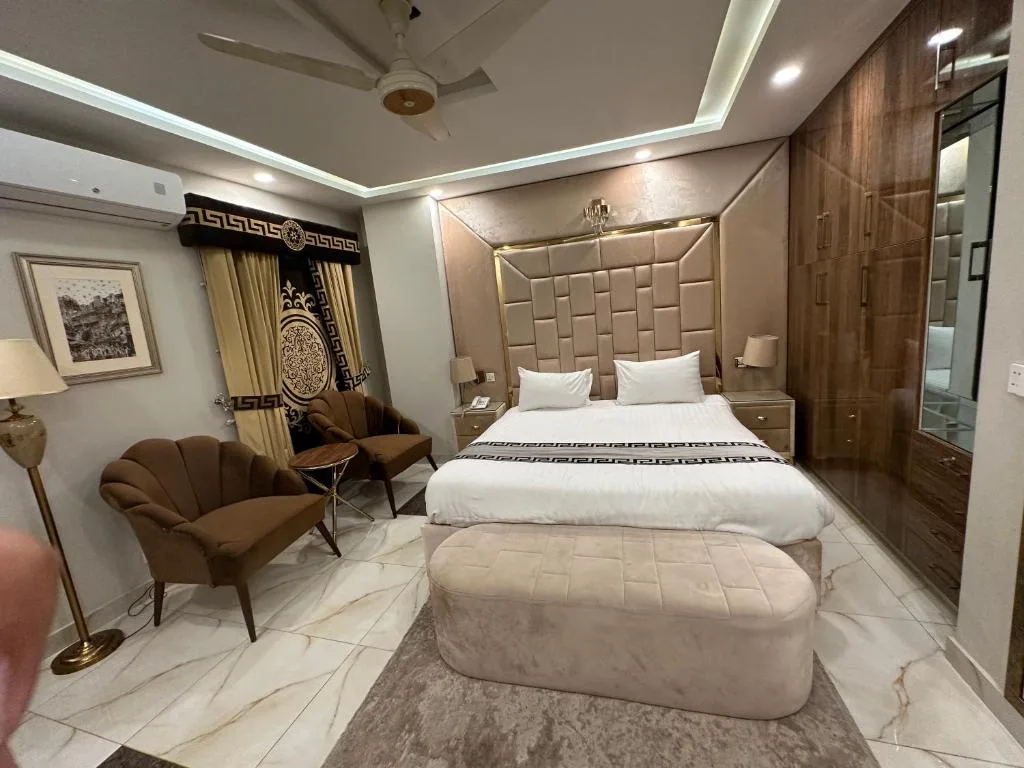 Imperial Suites — 5