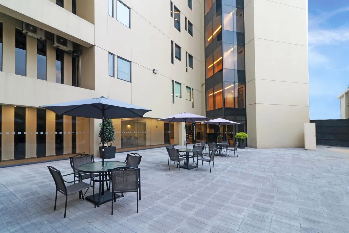 Holiday Inn Express Mexico Aeropuerto by IHG