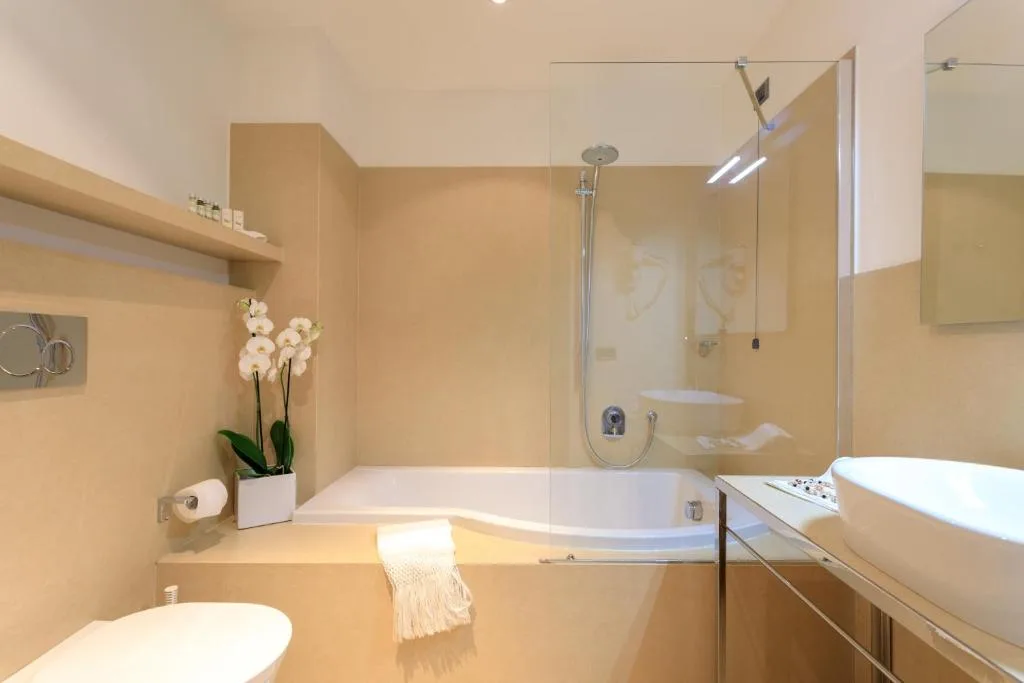 Brianteo Hotel Residence and Restaurant — 2