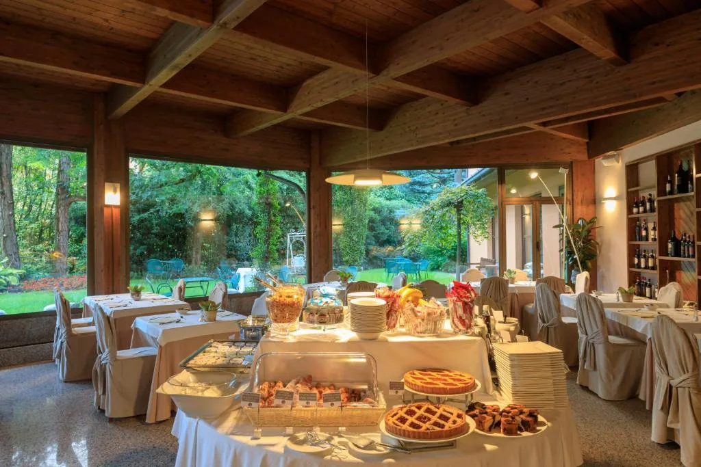 Brianteo Hotel Residence and Restaurant — 3