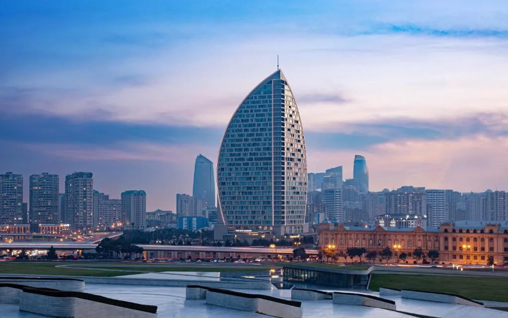 The Ritz-Carlton, Baku — 3