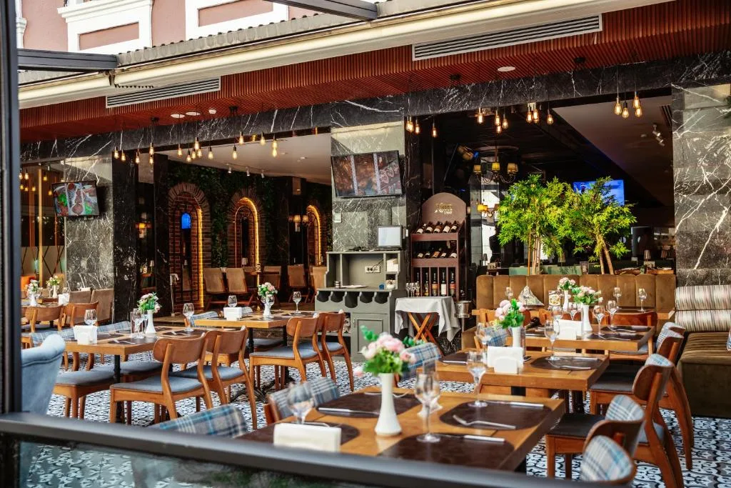 Theatrum Hotel Baku — 4