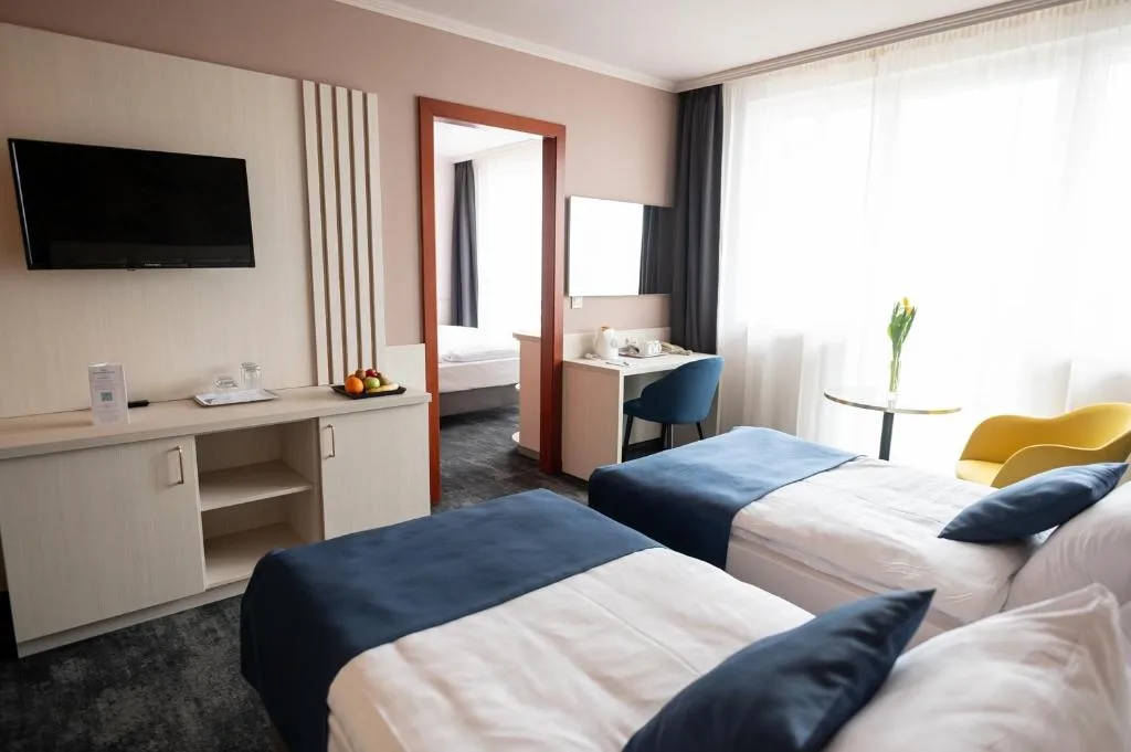 Airport Hotel Budapest — 2