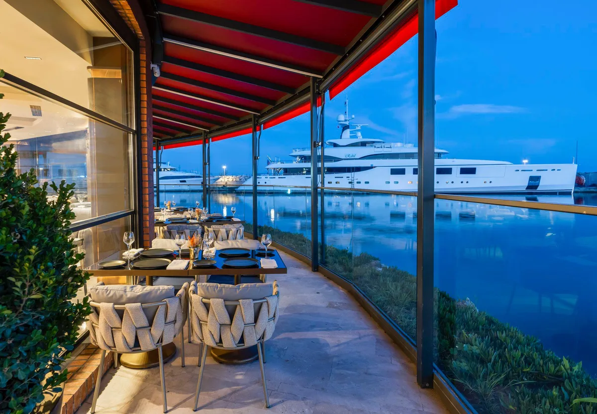 Crowne Plaza Istanbul Tuzla Viaport Marina by IHG — 3
