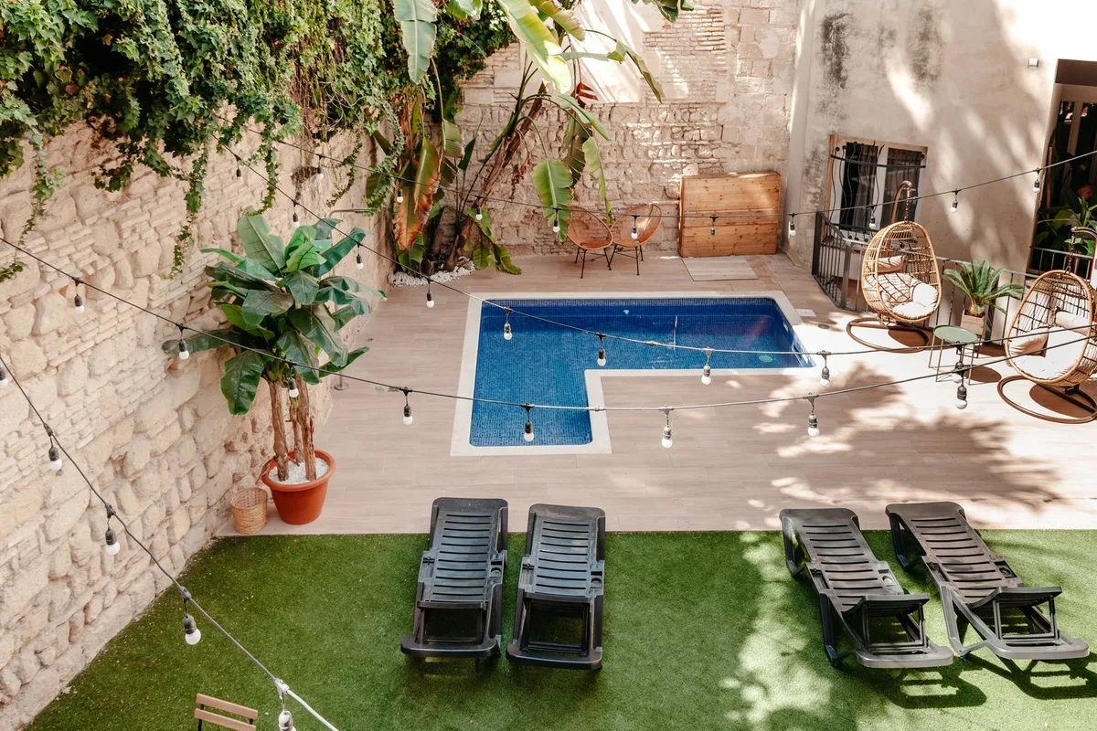 ASTUTO BOUTIQUE HOTEL — 2