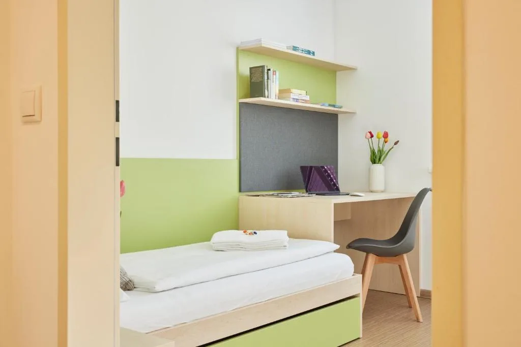 I AM HOTELS Leoben — 3