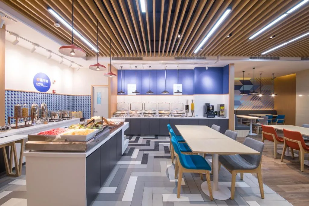 Holiday Inn Express Shanghai Jiading Center by IHG — 5